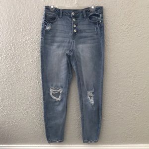 No Boundaries high rise skinny size 9